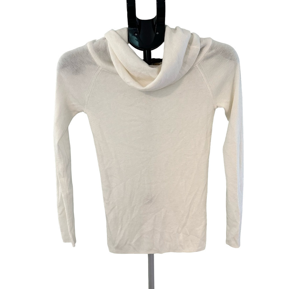 NWT WAYF WHITE COWL TURTLE NECK LONG SLEEVE SWEATER